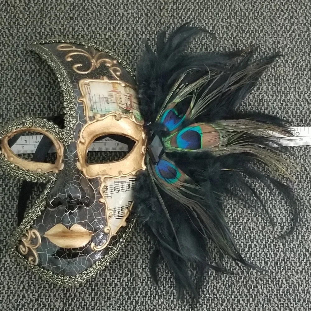 Venetian out face